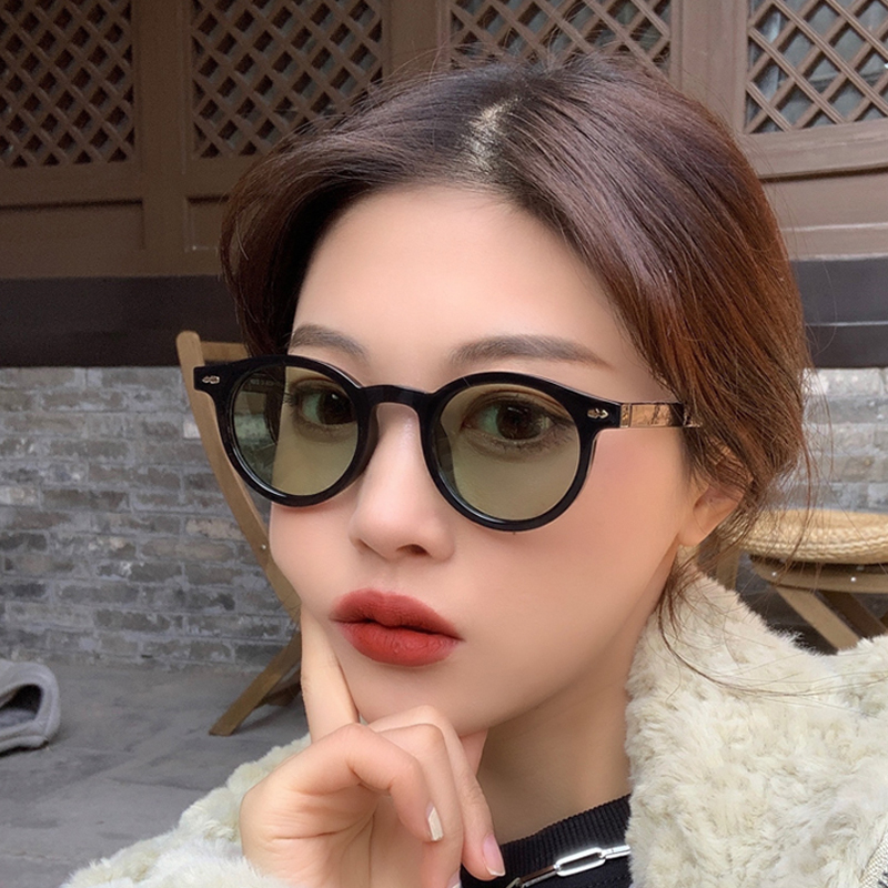 Vintage Fashion Enthusiasts - Новые маленькие круглые солнцезащитные очки для